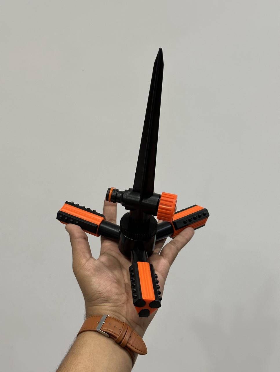 360° ROTATING 3-ARM GARDEN SPRINKLER (N-29)