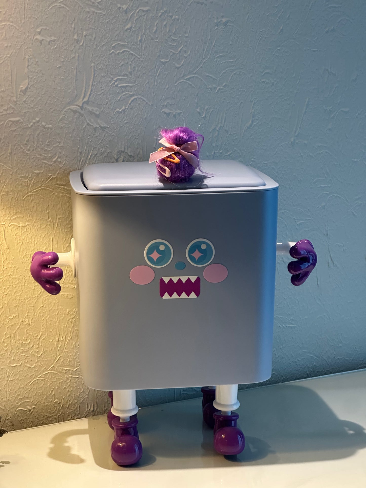 CUTE STORAGE BOX
