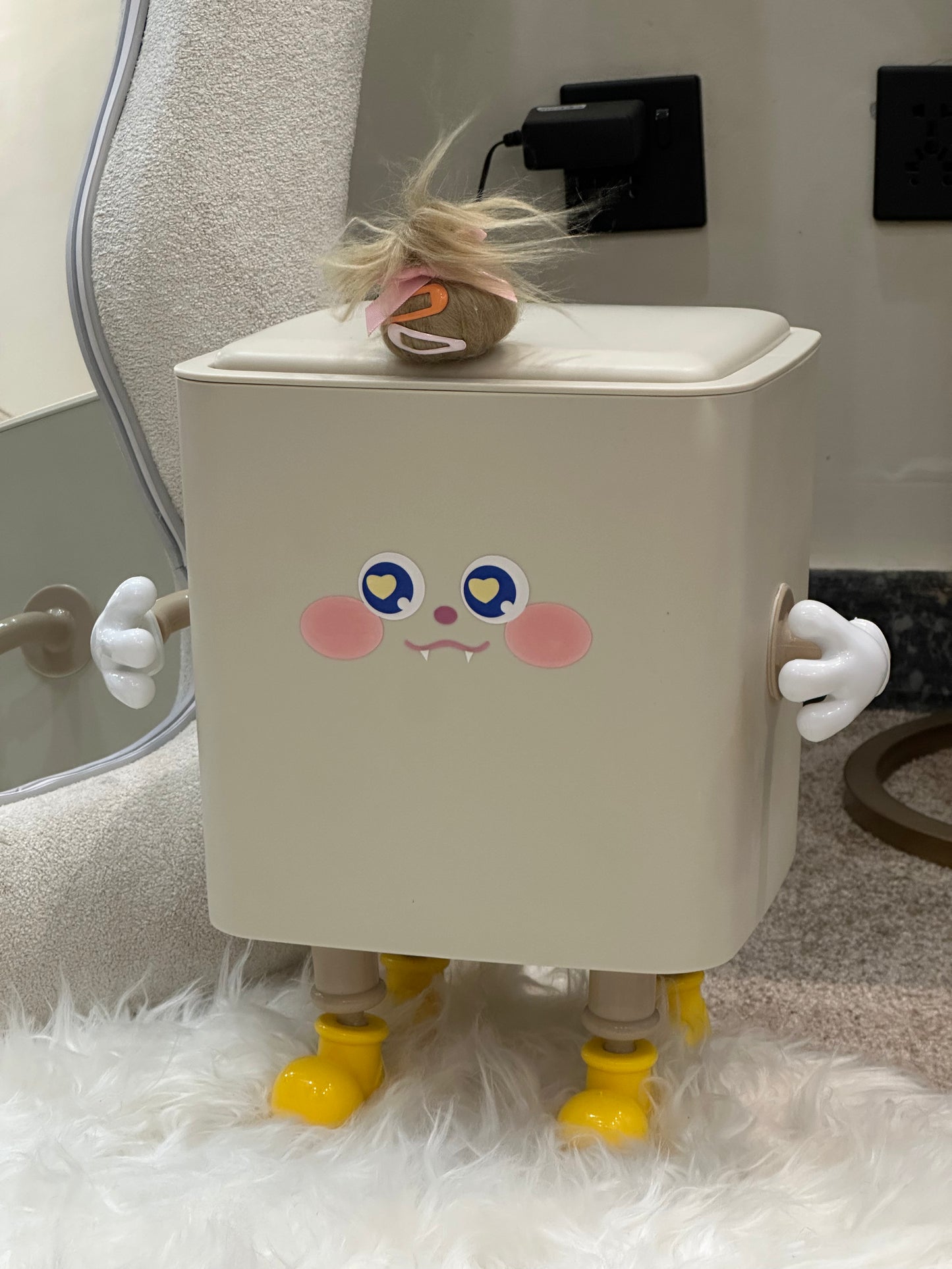 CUTE STORAGE BOX